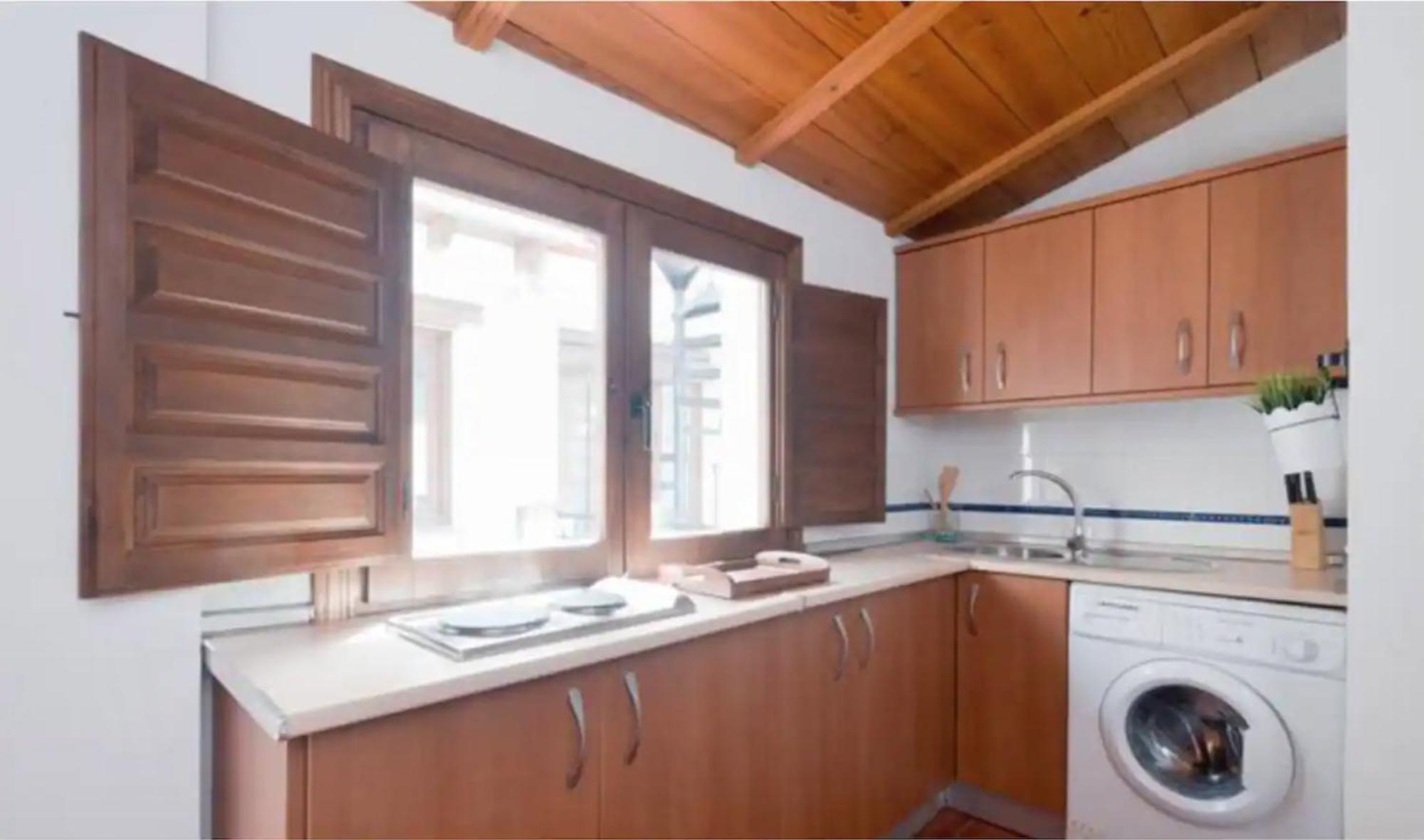 Apartamentos Centro Historico A Los Pies De La Alhambra Granada Bagian luar foto